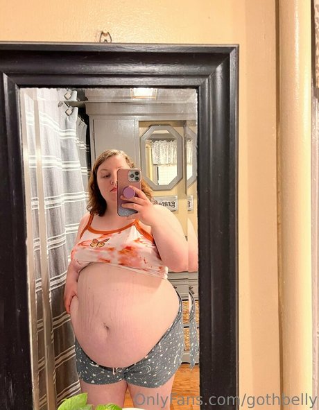 gothbelly adult star picture