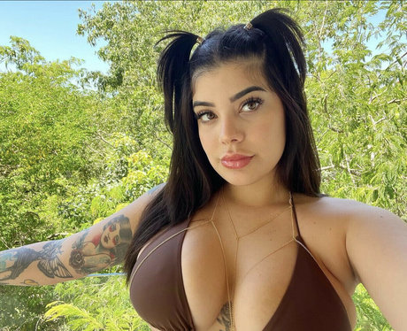 Xcindyalvarez beautiful star photos