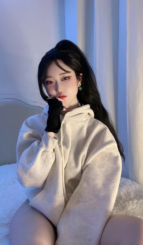 imeva nice model image