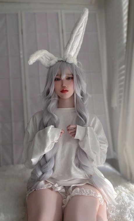 imeva model nudes image