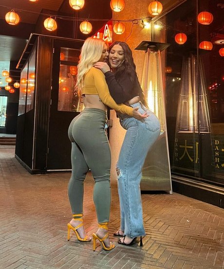 Lauren M model best archive