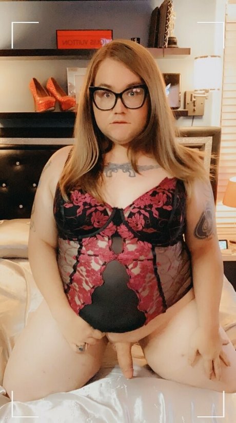 freydacoxx beautiful model img