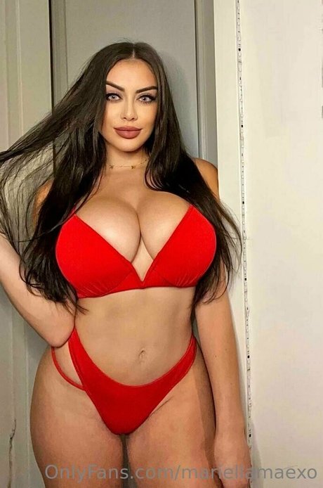 mariellamaexo naked actress gallery