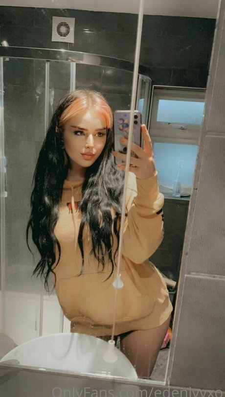 edenxivy model nudes image