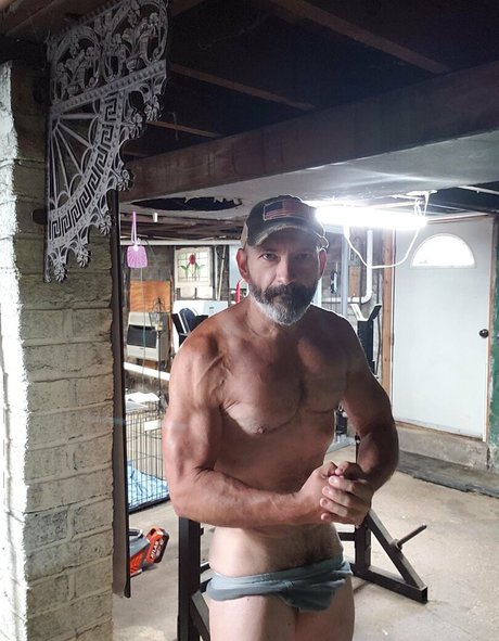 troymontana14 pornstar exclusive photo