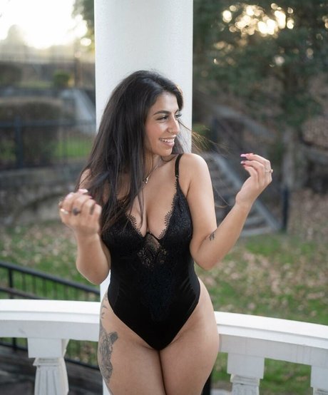 Lina alqaq star nudes photos