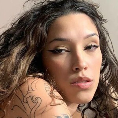 natxlinha hot star pics