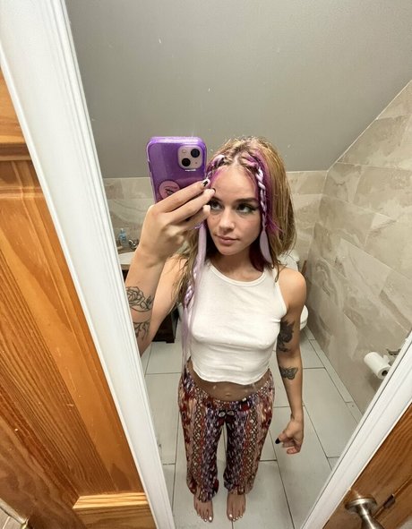 kambiiiii pornstar top img