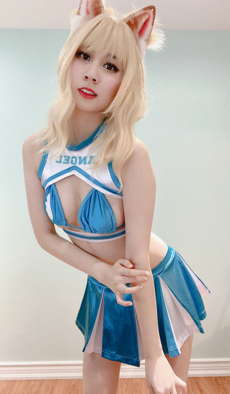 MitsukiBb hot star picture