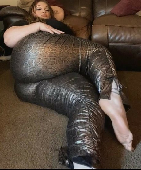 Allison Been Mobn free model pics