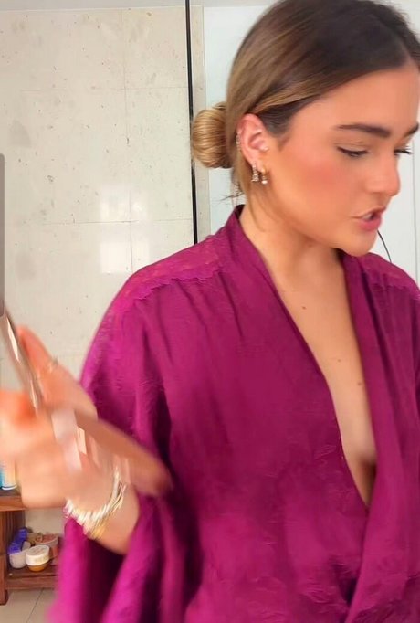 costume onlyfans beautiful xxx picture