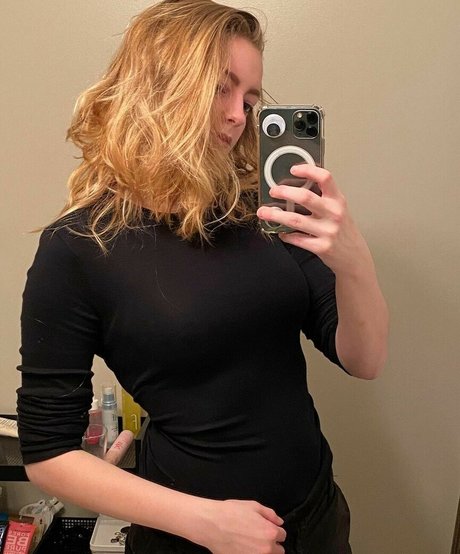 SuopOnTwitch pornstar sex photo