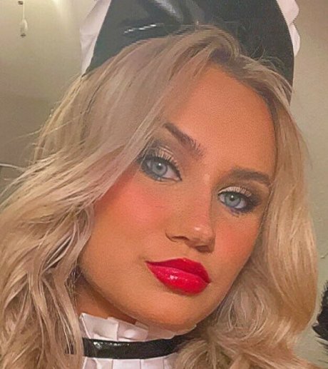 Kylee Macdaddy pornographic star image