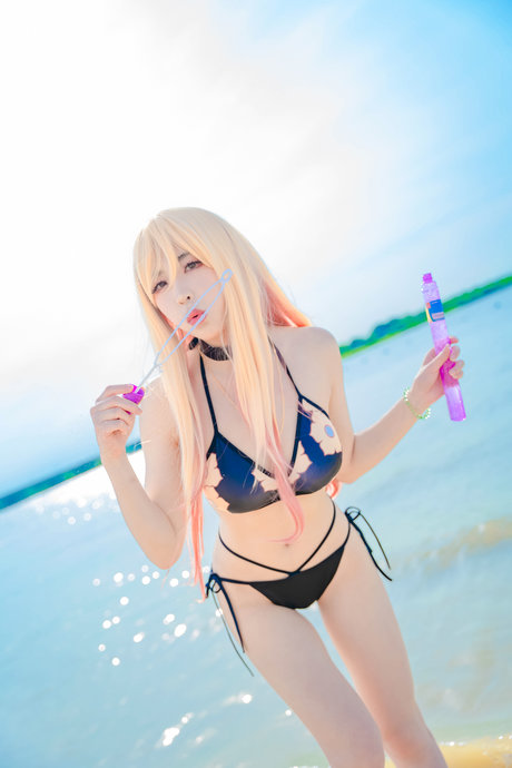 Luximity sexy actress images