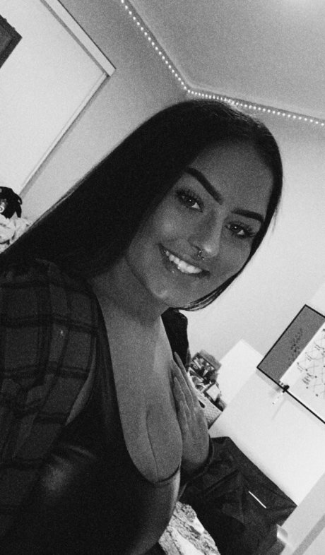 Jaley S nude model galleries