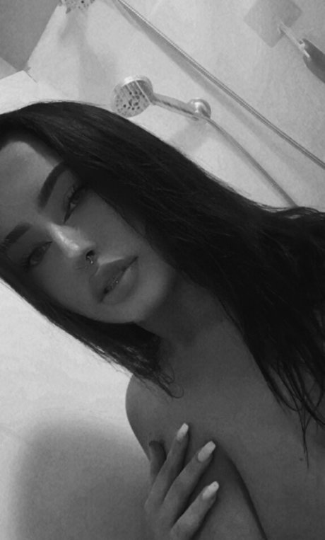 Jaley S model porn img