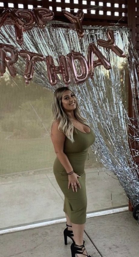 Samantha S exclusive pornstar pics