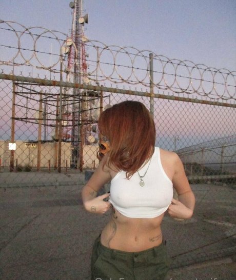 renatarifree exclusive model photos