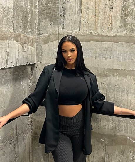 Carina Griff top model pictures