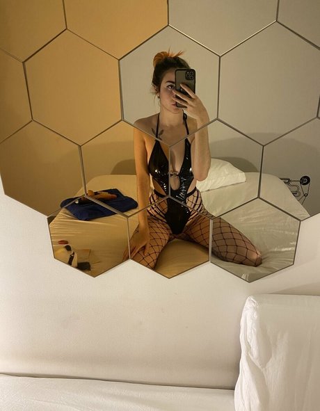 nataliaquimera xxx star pics