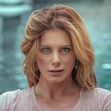 Deborah Albuquerque hd model img