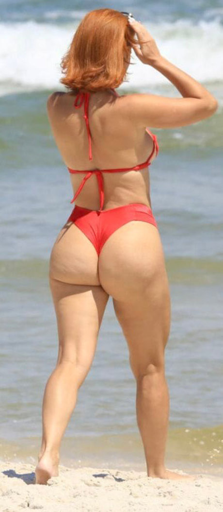 milf wife onlyfans sexy image