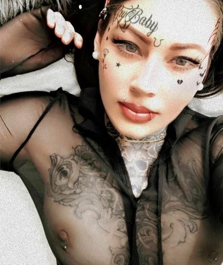 Jessica Monchouchou model naked galleries