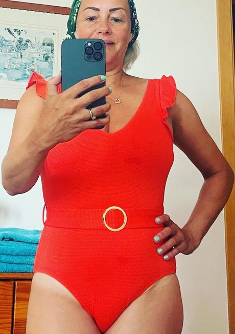 Sarah Cawood free model galleries