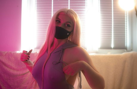 aureliabakerx hot star image