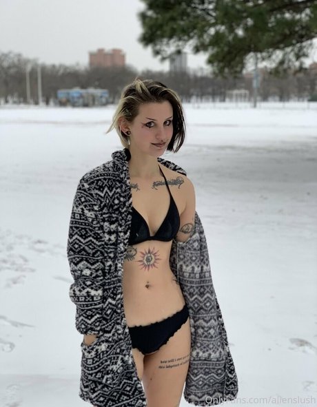 alienslush art pornstar photo