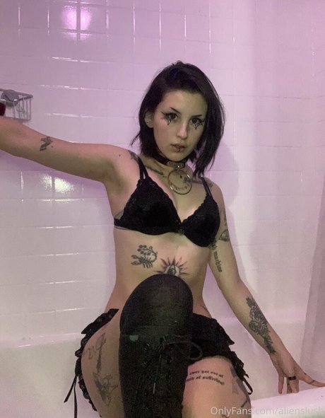 alienslush perfect actress gallery