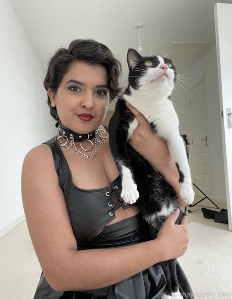 mayapetite model nice img