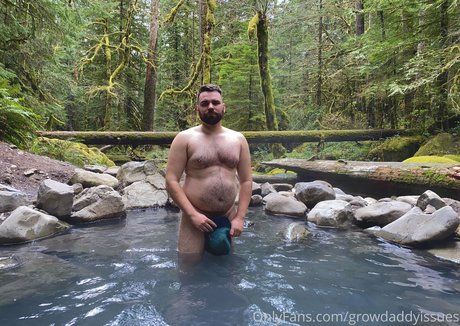 soccer mom onlyfans beautiful image