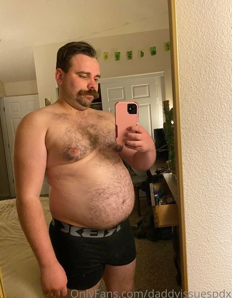 daddyissuespdx model sex pic