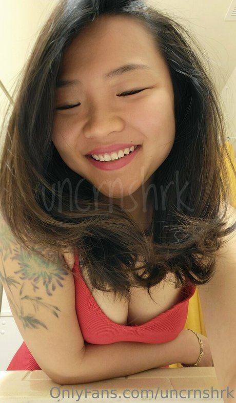 Uncrnshrk sexy pornstar pics