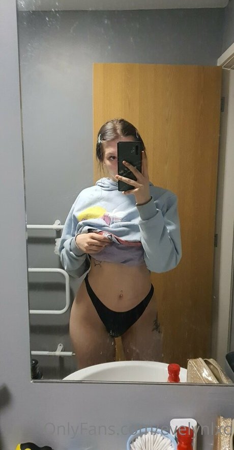 elysiafayex exclusive actress pic