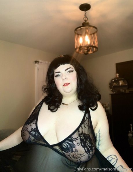 maisonfoxqueen model nude pics
