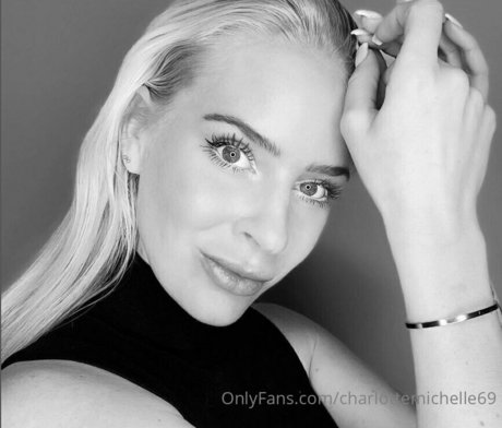 charlottemichelle69 exclusive model pics