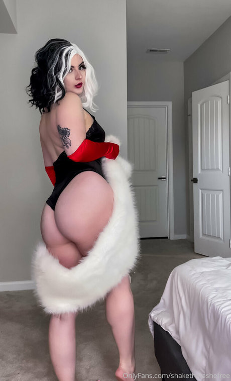 shakethatashefree adult actress archive