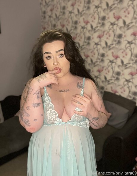 priv tara69 nice model pics