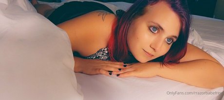 rrazorbabefree sex star photos