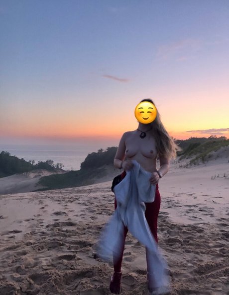 breedthro pornstar exclusive image