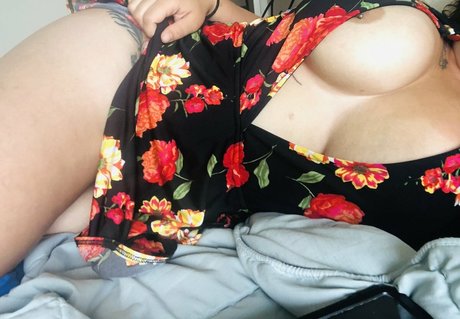 Goddess Dystopia adult model galleries