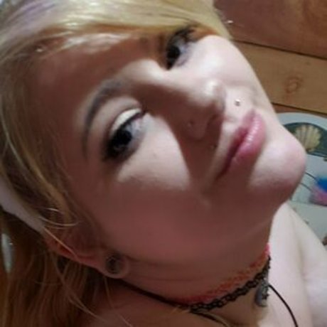 nikkimonstrosity nude star gallery