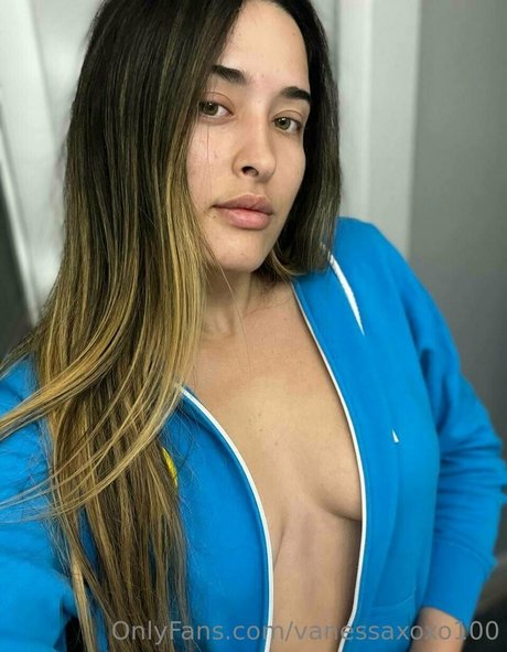 vanessaxoxo100 exclusive model img