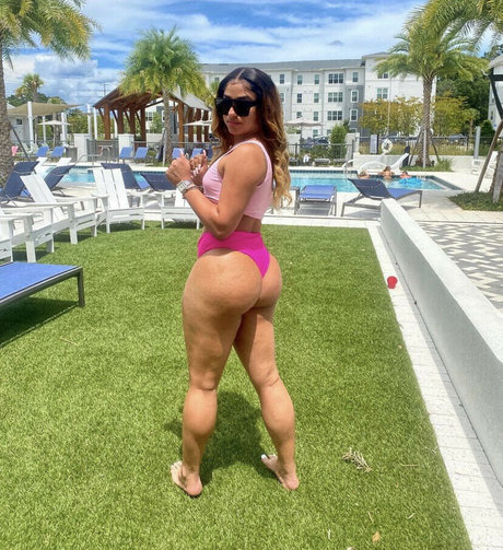 Gabbyamourr top star images