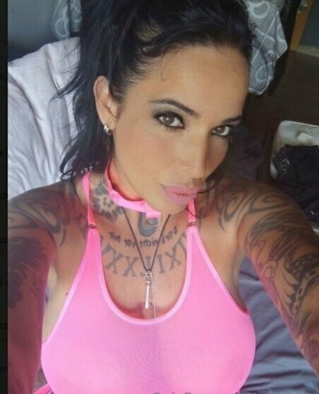 sandrag nudes model images