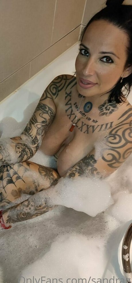 sandrag model adult gallery