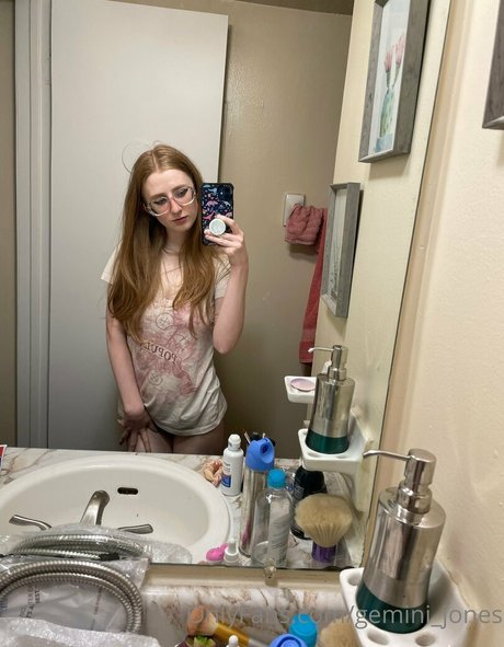 gemini jones pornstar pretty archive