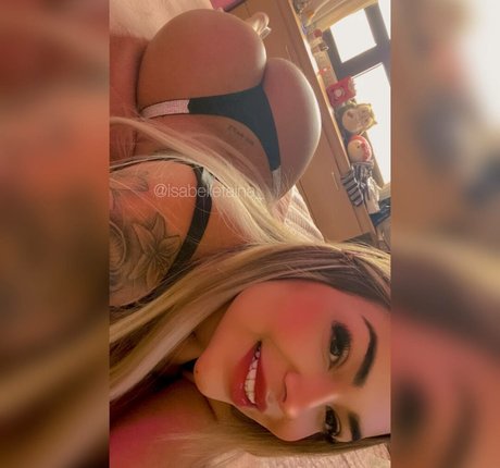 Isatainaa sex star pic